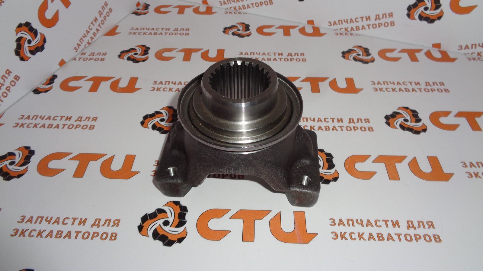 ericaෆ̈ Купить фланец (хвостовик) кпп экскаватора погрузчика terex-fermec